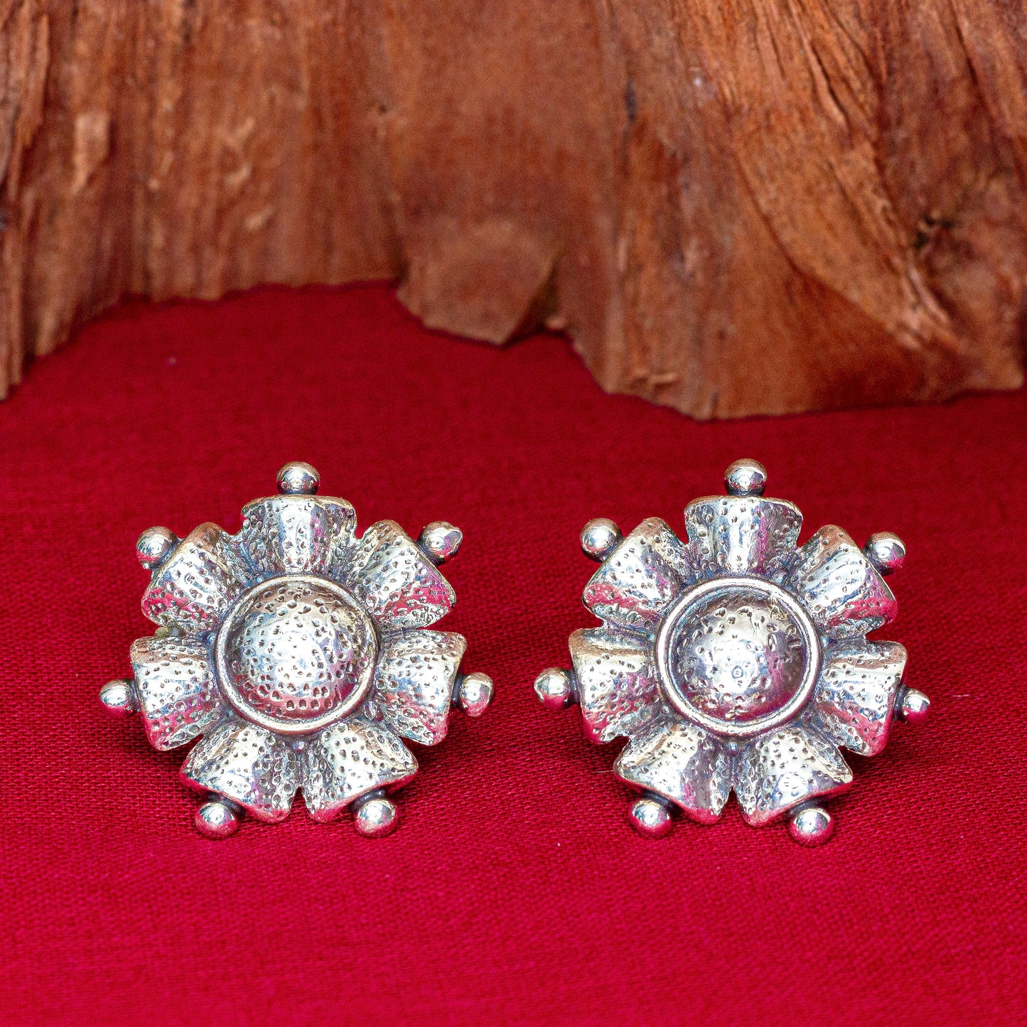 Flower Stud