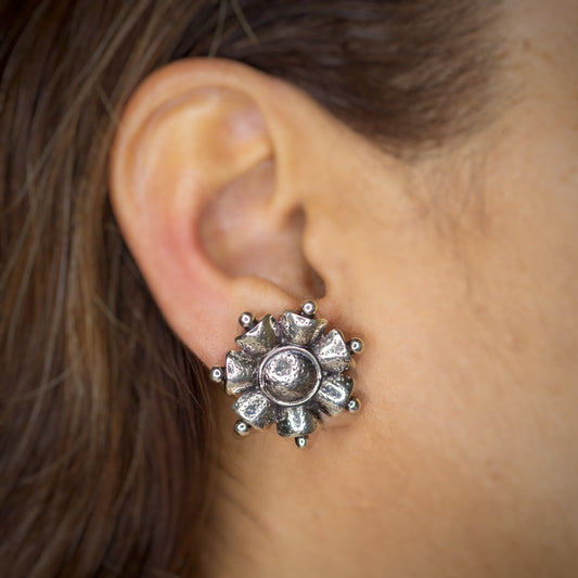Flower Stud
