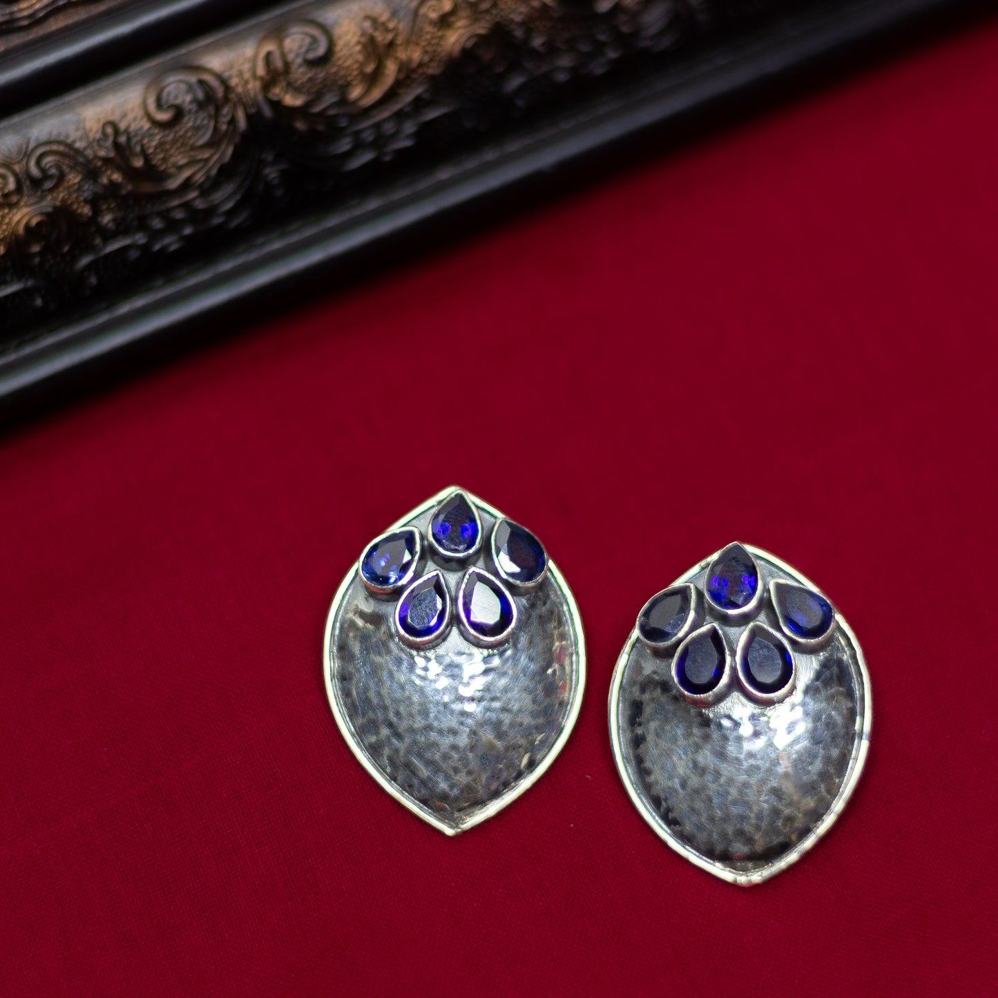 Ambi Studs