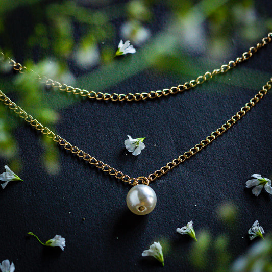 Two Layred big pearl necklace