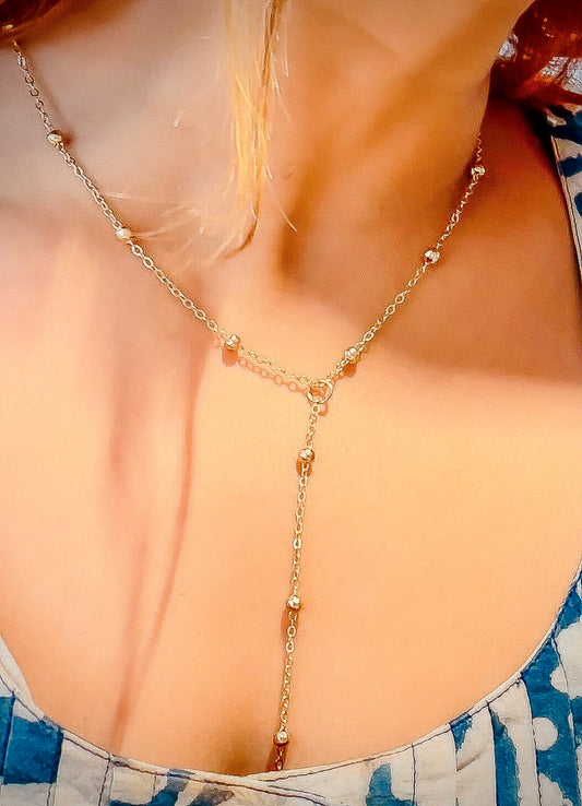 Multiple balls necklace