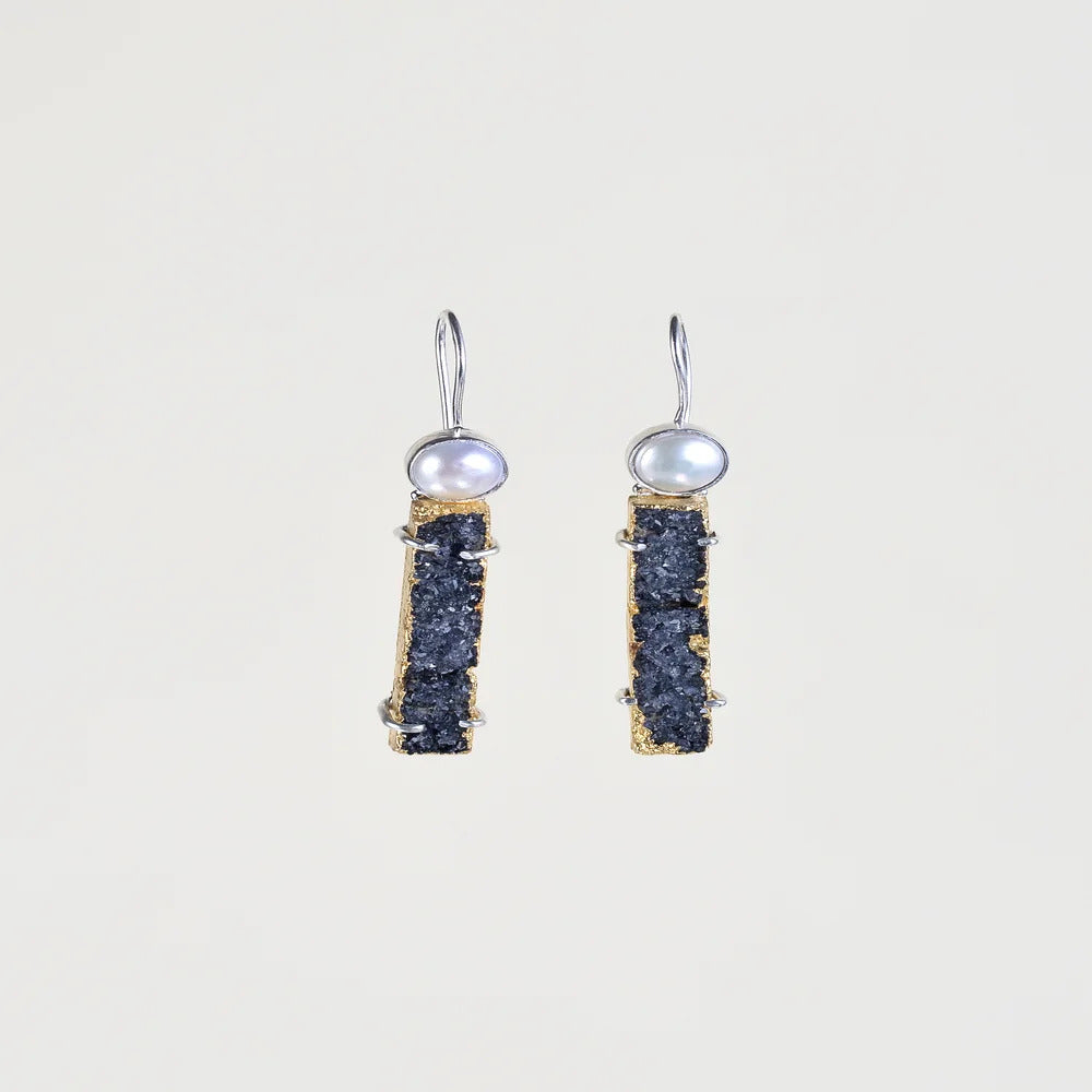 Long Droozy Black Earring - Silver Finish