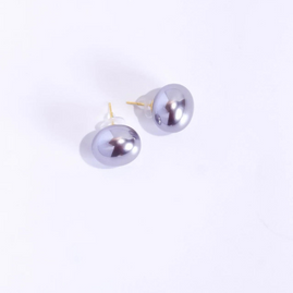 Grey Pearl Studs