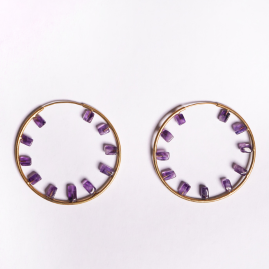HOOPS WITH AMETHYST BEADS