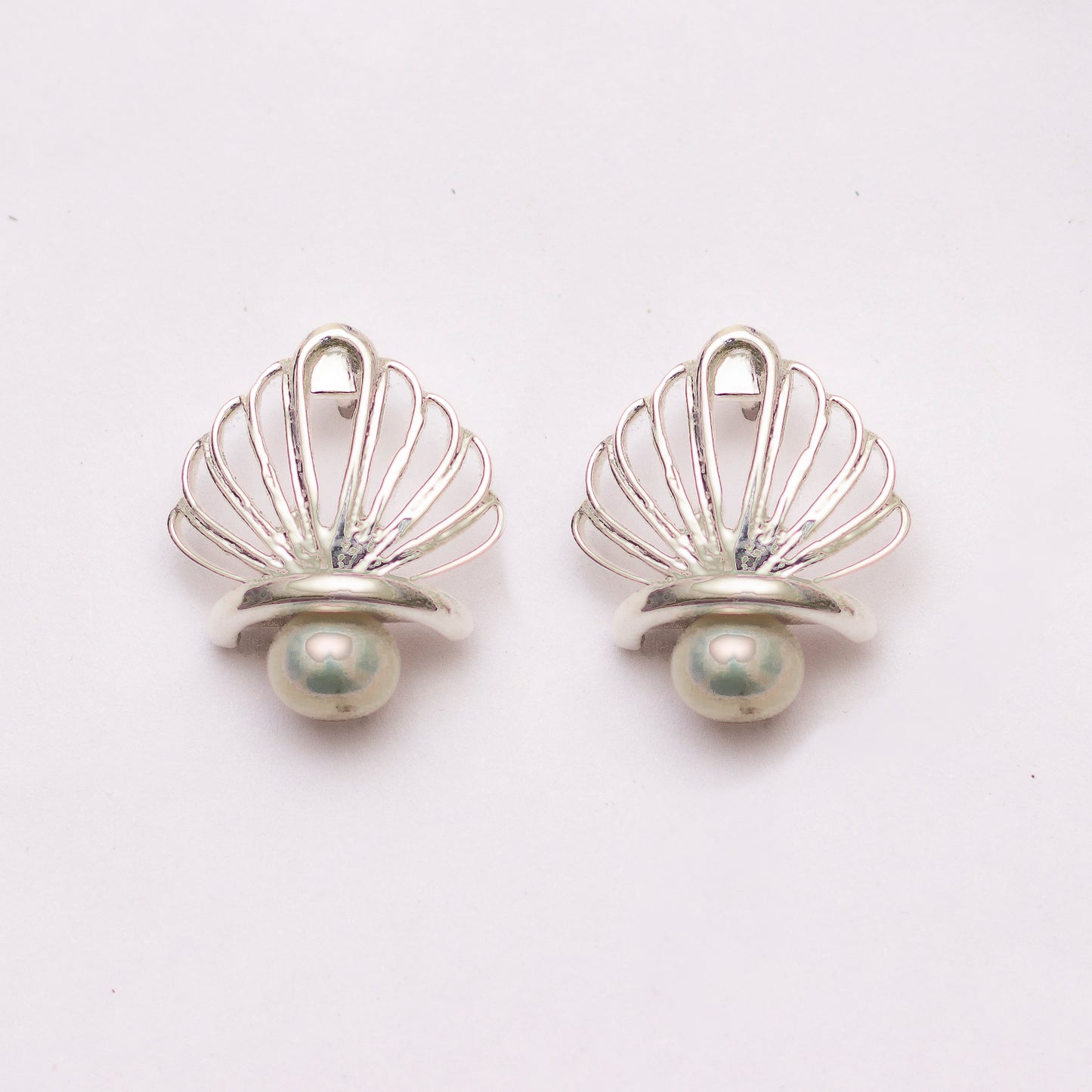 Shell studs