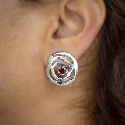 Spiral Stud