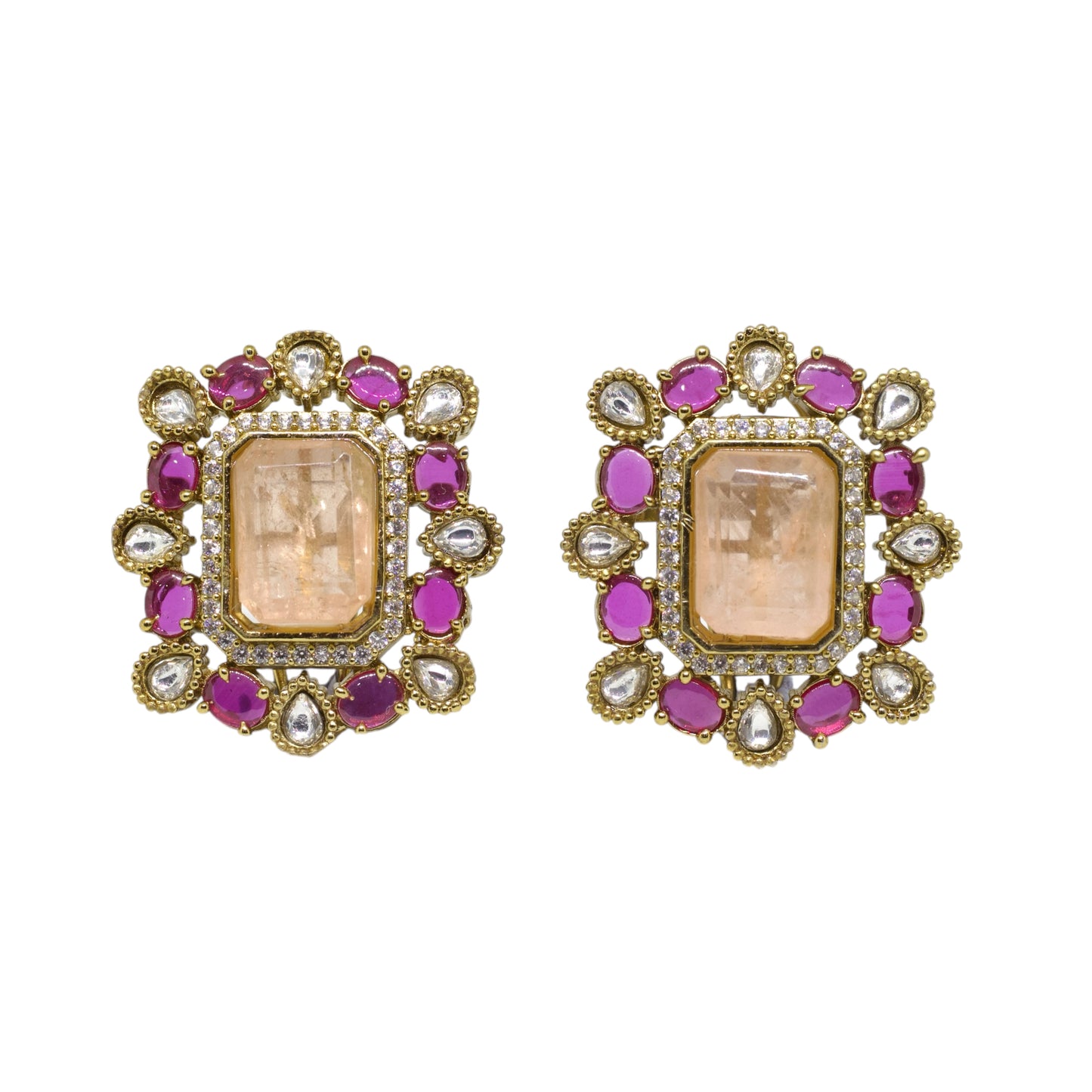 Gulnaar Studs